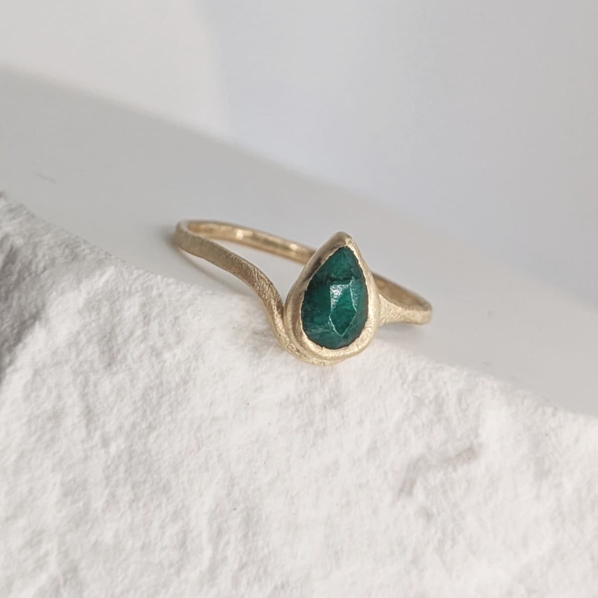 Emerald Gold Ring Handmade